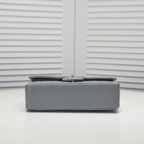 シャネルバッグ内部構造